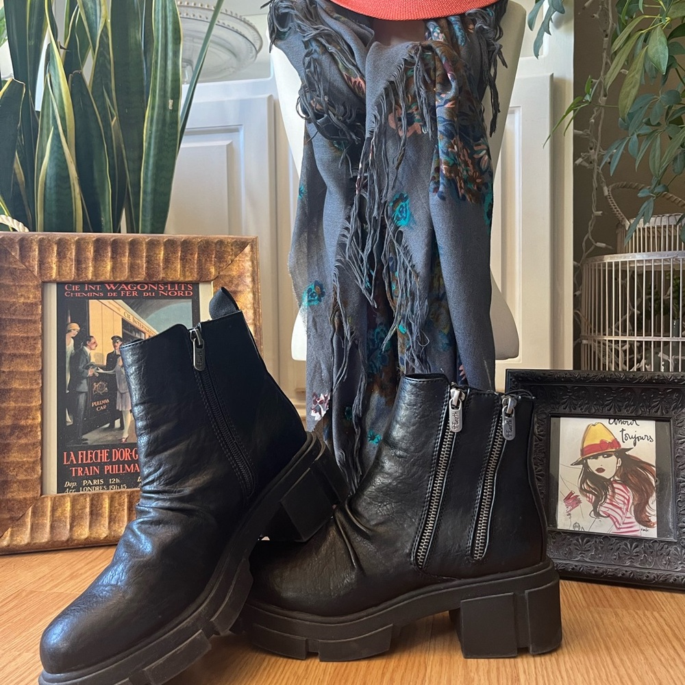 Blowfish Black Combat Boots